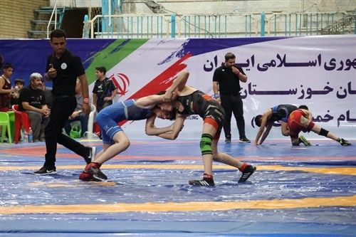 رقابت های کشتی آزاد نوجوانان لیگ باشگاههای کشور / بروجرد: